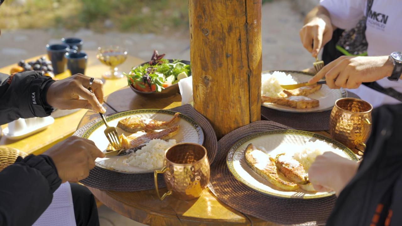 Ak-Tengir Yurt Resort Tossor ภายนอก รูปภาพ