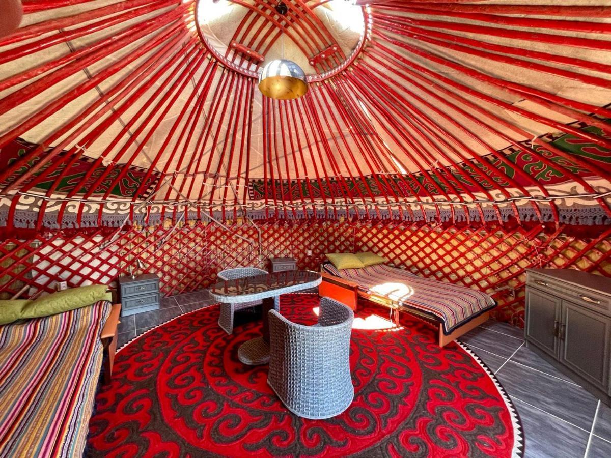 Ak-Tengir Yurt Resort Tossor ภายนอก รูปภาพ