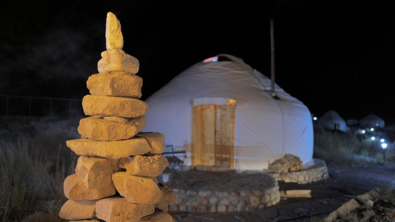Ak-Tengir Yurt Resort Tossor ภายนอก รูปภาพ